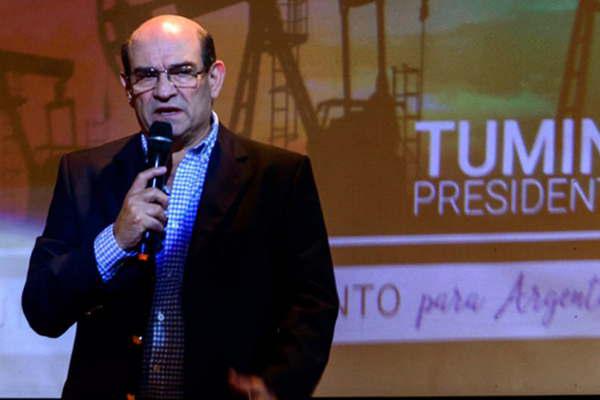 Humberto Tumini presentoacute su  precandidatura presidencial 