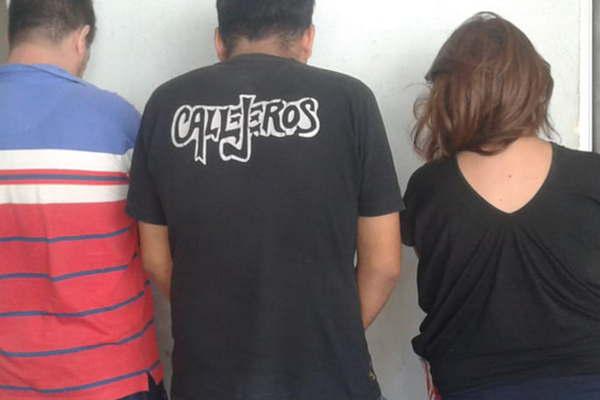 Aprehendieron a tres dealers y les secuestraron ocho celulares y 3400