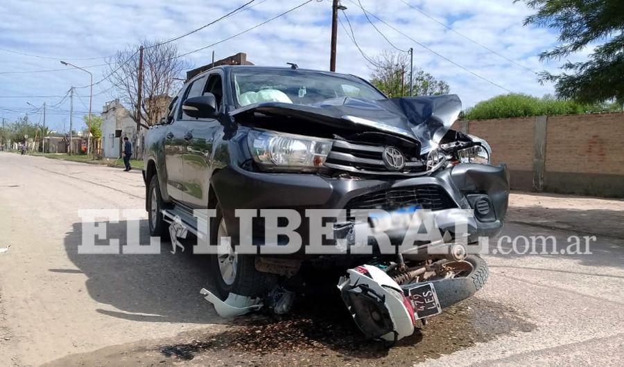 Impresionante accidente de traacutensito en Antildeatuya