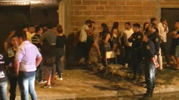 Las Termas- desalojan fiesta clandestina con 100 personas alcoholizadas