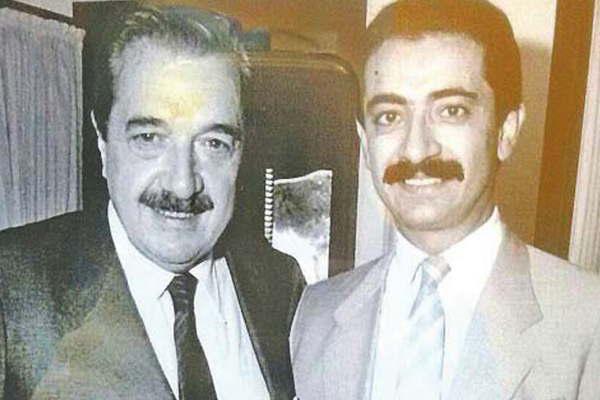 35 antildeos de democracia sin interrupciones