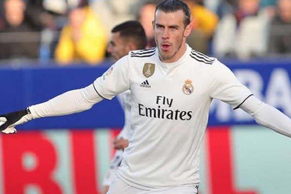 Real Madrid le ganoacute  por la miniacutema al Huesca