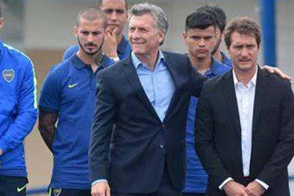 Macri- Felicitaciones  a River y a sus hinchas 