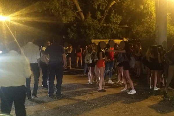 La comuna desalojoacute a  maacutes de 600 personas  de fiestas clandestinas 