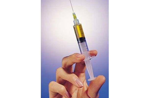 Ampliacutean red de centros para la vacuna contra la fiebre amarilla 