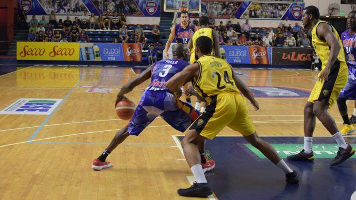 Quimsa arrasoacute con Obras Basket y mantuvo el invicto