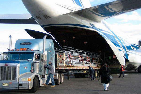 Un tercio del comercio mundial se realiza por transporte en aviones