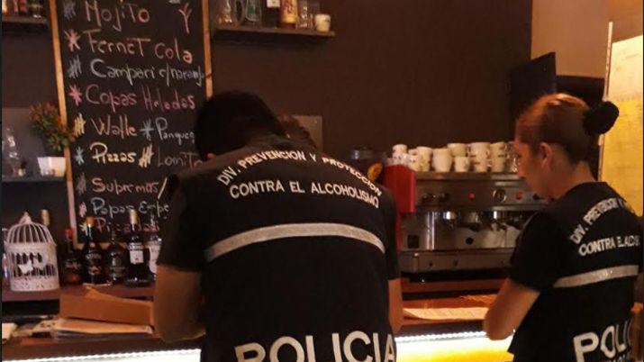 Las Termas- multan a dos bares por vender alcohol sin autorizacioacuten