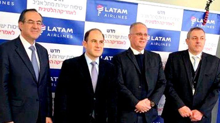 El Embajador Mariano Agustin Caucino recibioacute primer vuelo directo de America Latina a Israel San Pablo-Tel Aviv