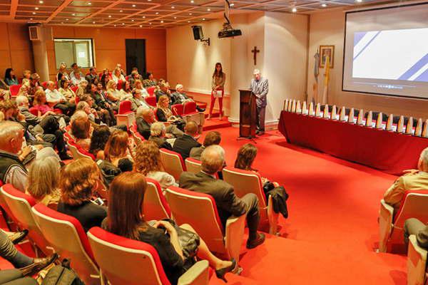 La excelencia profesional resaltada en los Premios Adepa al Periodismo 2018