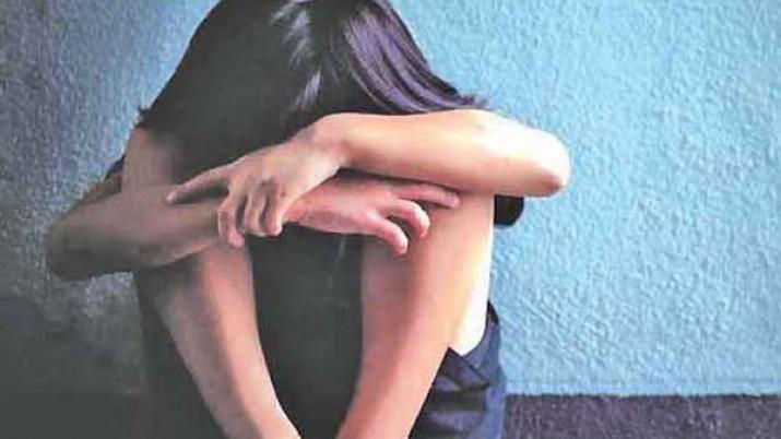 Nene reveloacute que un conocido le tapaba la boca y lo sometiacutea