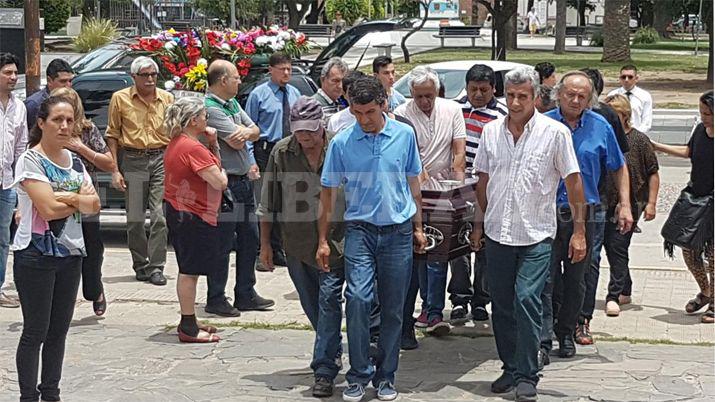 Friacuteas despidioacute a Nicolaacutes Petrich con un caacutelido hasta siempre chueco