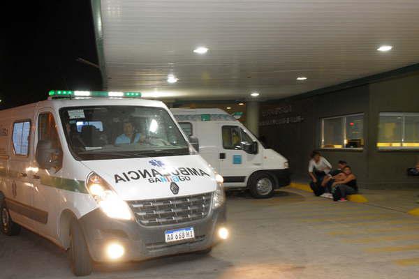 INTERNADO Fue derivado de urgencia al Hospital Regional donde an se encuentra hospitalizado 
