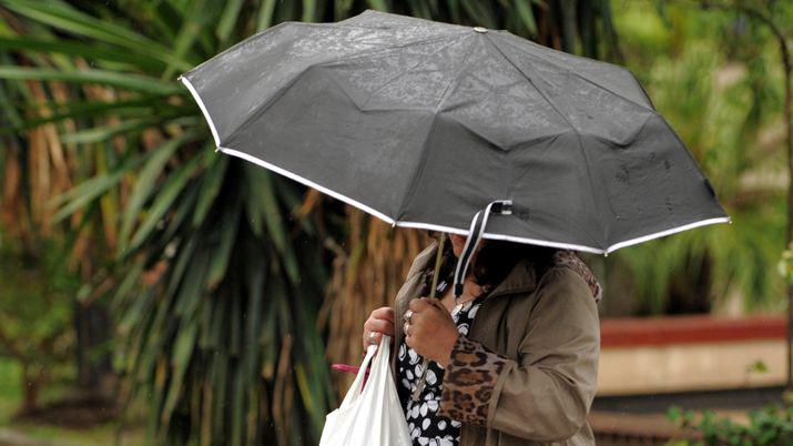 Alerta por lluvias y tormentas intensas para Santiago