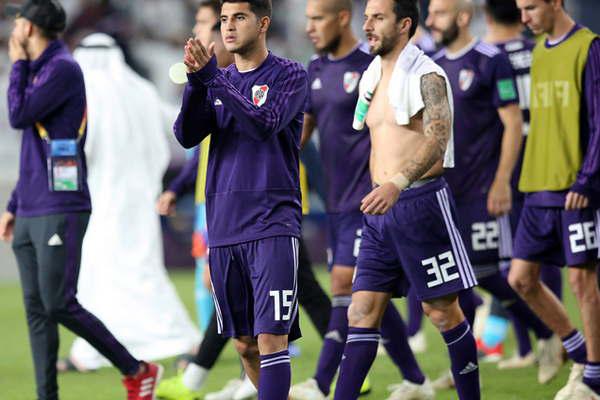 River no estuvo fino en los penales y vio esfumar su suentildeo de finalista