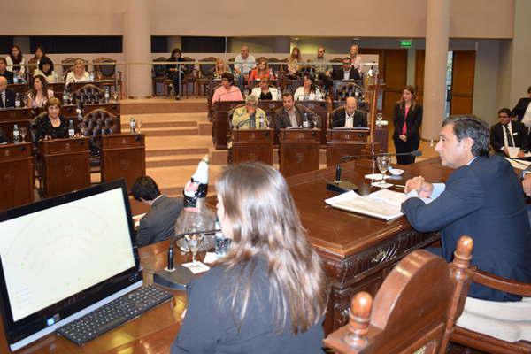 La Legislatura sancionoacute la ley del Presupuesto Provincial 2019