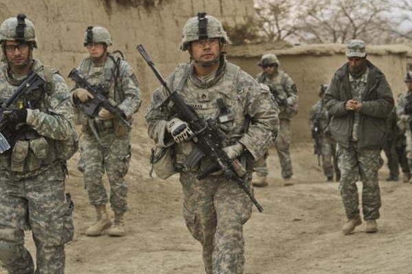 EEUU- retiraraacute la mitad de sus tropas en territorio afgano 
