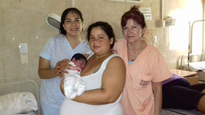 En Las Termas el bebeacute de Navidad pesoacute 4025 kilogramos