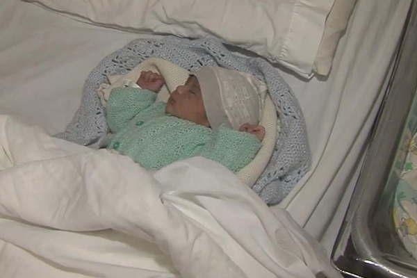 Una mujer tuvo a su beba mientras era trasladada por la Ruta 34 