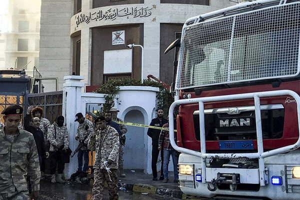 Ataque suicida en Libia deja  3 muertos
