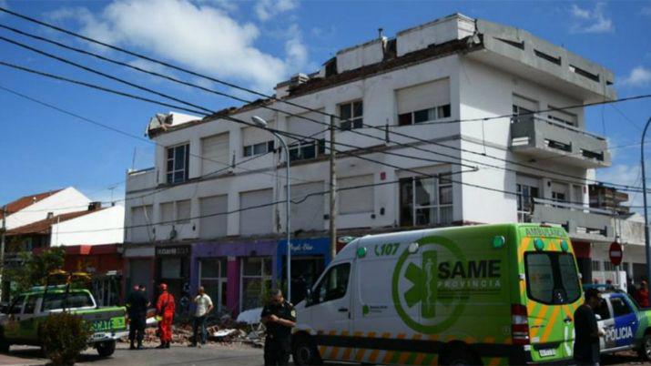 Una mujer y una nena de tres años murieron al caerles un balcón