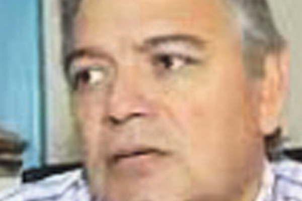 Empleados de comercio y jubilados se pronunciaron contra la medida nacional