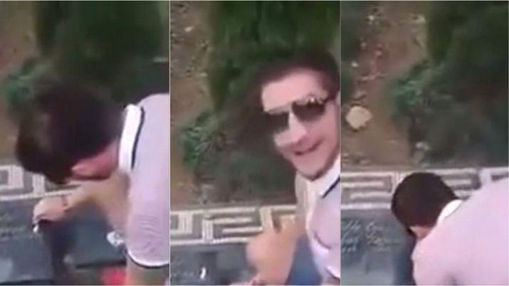 VIDEO Se graboacute aspirando cocaiacutena sobre la tumba de Pablo Escobar
