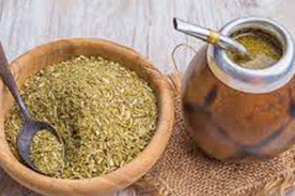 Los precios continuacutean en doacutelares pese a la devaluacioacuten