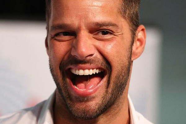 Ricky Martin agrandoacute su familia  