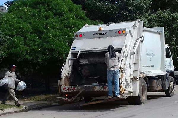 El municipio dispuso horario nocturno para el trabajo de la recoleccioacuten de residuos