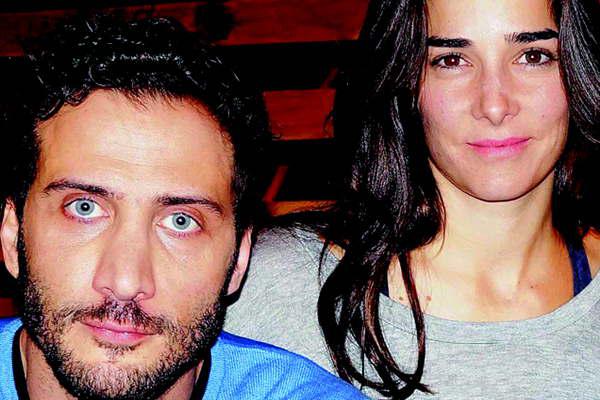 Luciano Caacuteceres y Juana Viale son los protagonistas del primer romance del verano
