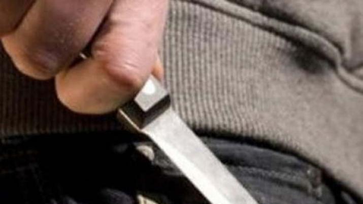 Su amigo no le quiso invitar cerveza y lo hirioacute con un arma blanca