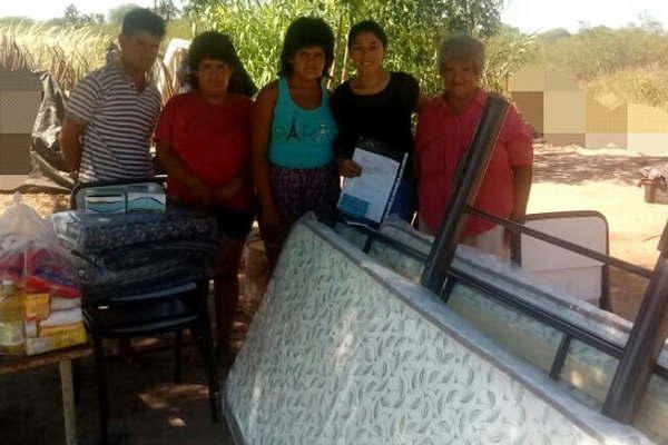 La Comisioacuten Municipal asistioacute a familias en situacioacuten de riesgo en El Deaacuten y Los Mojones