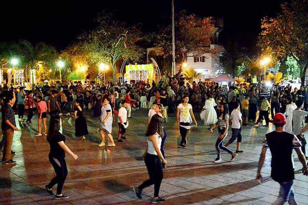 Muacutesica danza y arte todo enero para disfrutar en la plaza Belgrano