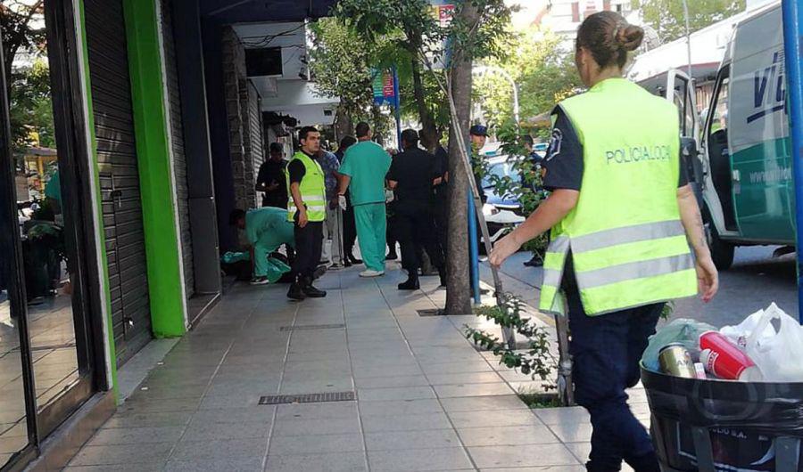 Mar del Plata- matan a mujer policiacutea en pleno centro