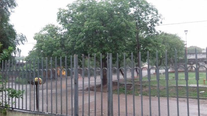 Llueve en Las Termas de Riacuteo Hondo