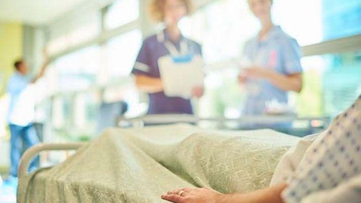 Estaacute en coma desde hace 10 antildeos y dio a luz a un bebeacute