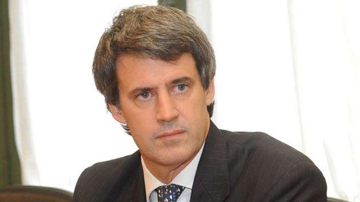 Prat-Gay confundioacute a la provincia de Tucumaacuten con Santiago del Estero