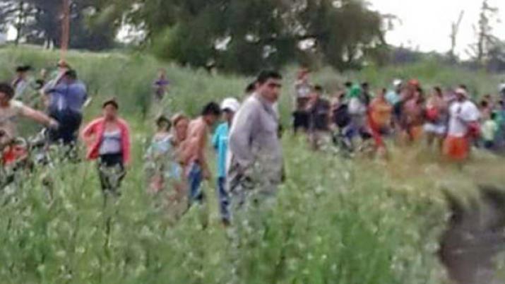 Hallan el cuerpo del pescador que habiacutea caiacutedo en el Dulce