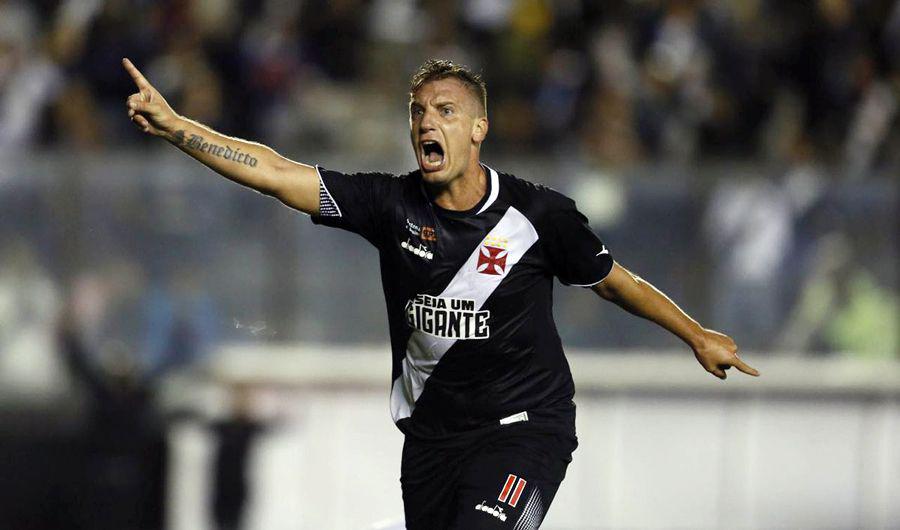 Maxi Loacutepez- Wanda me llama cuando Icardi estaacute en la concentracioacuten