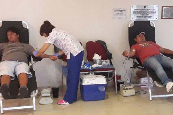 Hoy se realizaraacute una colecta de sangre en el hospital de Fernaacutendez