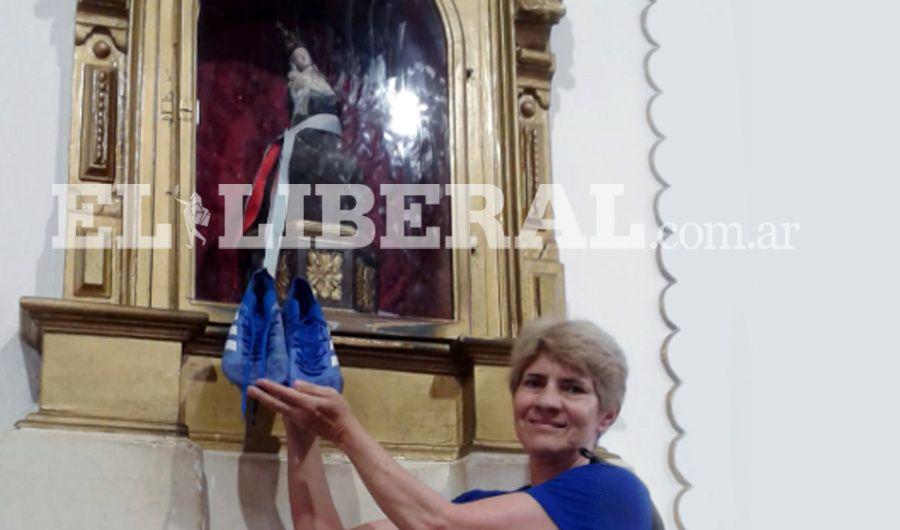 Promesa- los botines de Palacios ya estaacuten con la Virgen de Sumampa