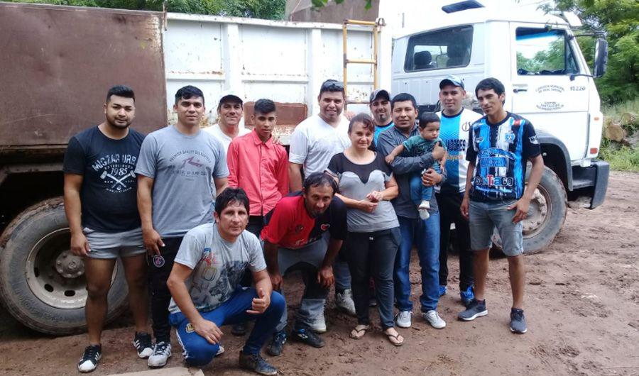 Grupo solidario recolectoacute donaciones en Real Sayana para los inundados