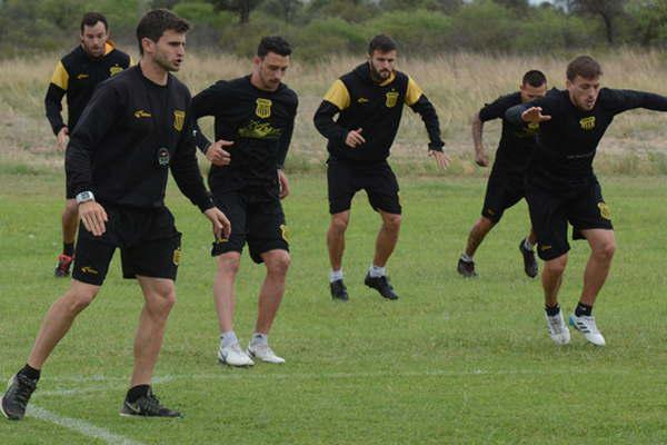 Mitre continuacutea trabajando en busca de la plenitud