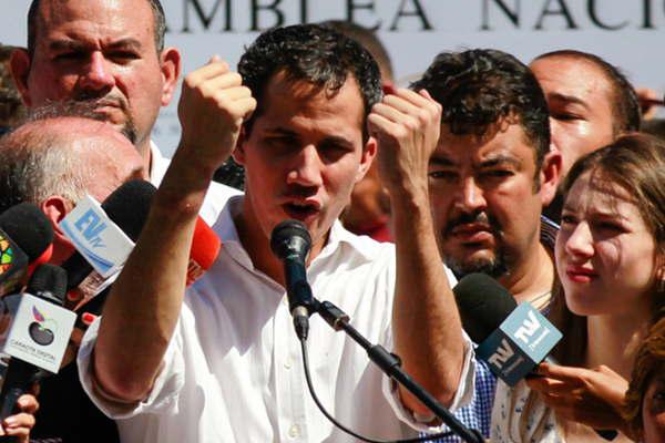 Servicios Bolivarianos detuvieron y liberaron al presidente de la AN