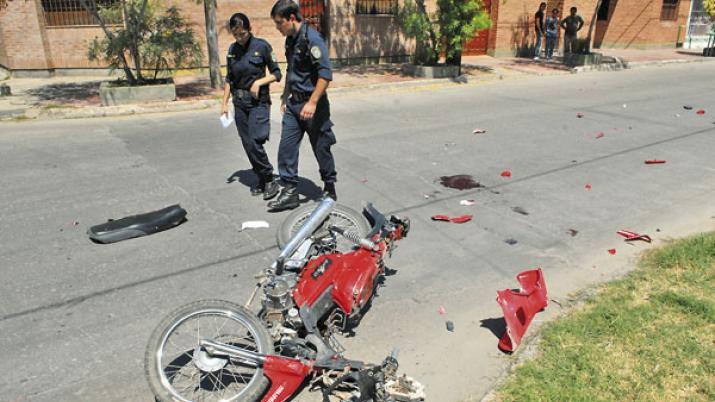 Buscan identificar a una joven que sufrioacute un accidente y estaacute grave