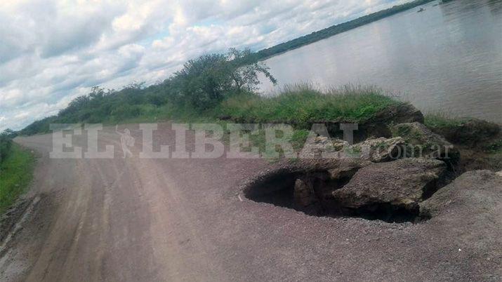Siliacutepica- se abrioacute el suelo y dejoacute una enorme grieta