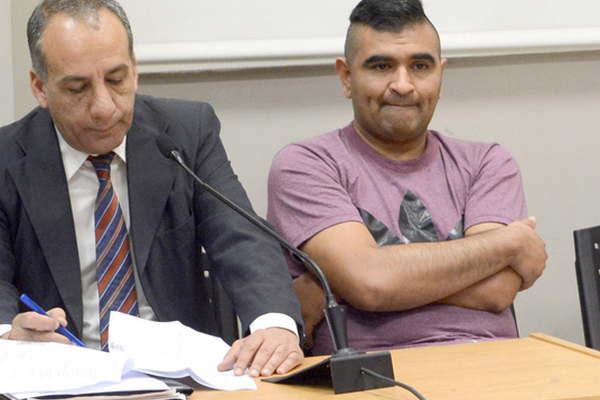 Cinco antildeos de caacutercel por vender drogas y publicitarlo en su  cuenta personal de Facebook