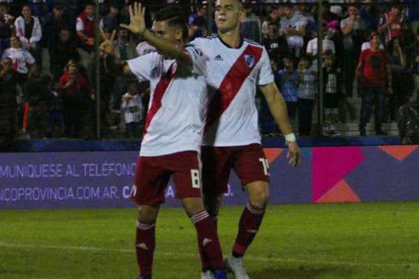 River se impuso por la miacutenima diferencia