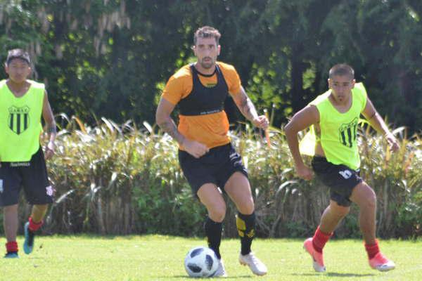 Mitre sumoacute rodaje con una goleada sobre Monterrico San Vicente